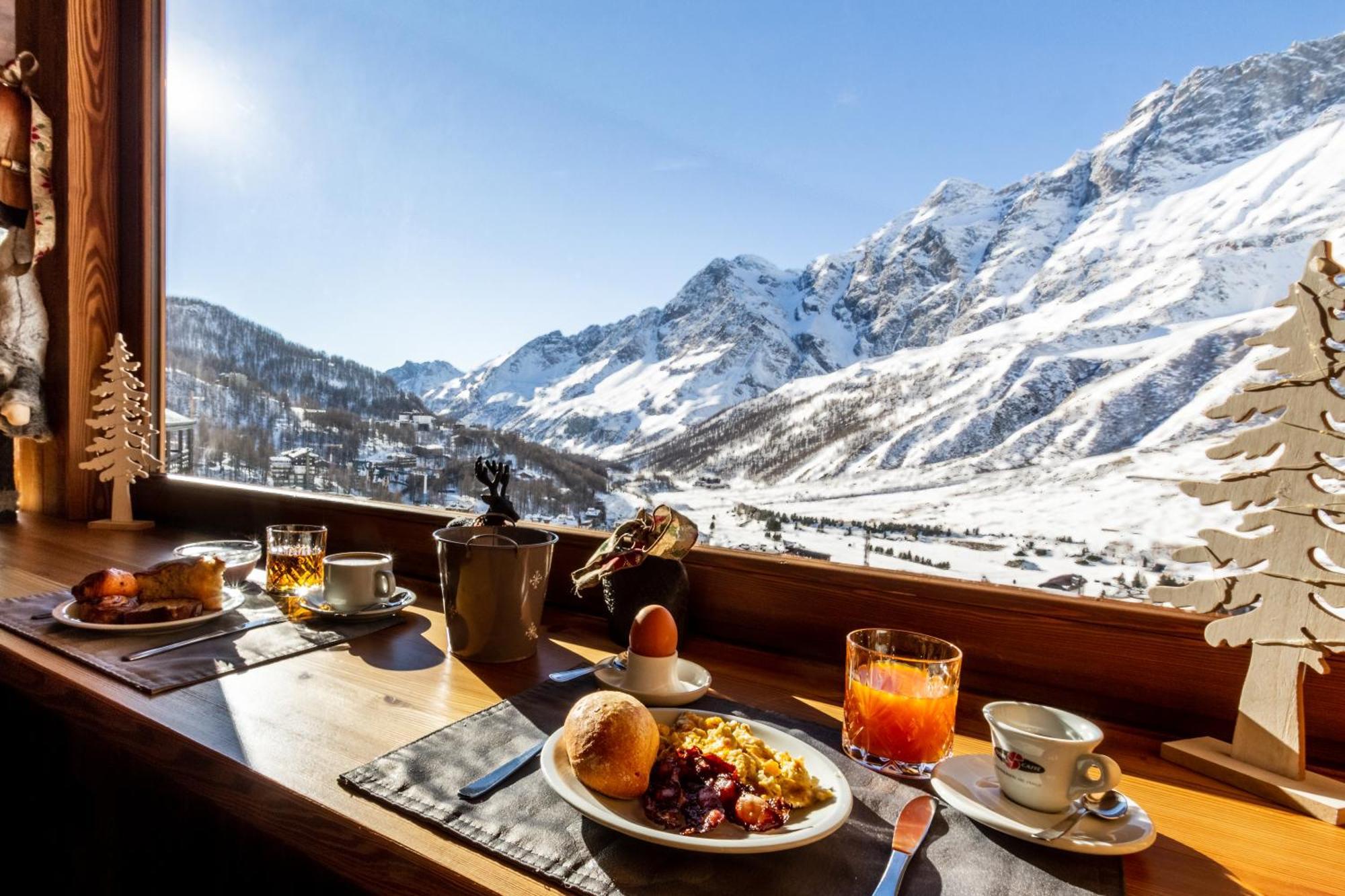 Hotel Meublé Furggen Breuil-Cervinia Esterno foto